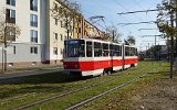 Der historische KT4D 219 282-8 in den rot/wei�en Originalfarben (Gro�-Berliner-Damm 30.10.2021).