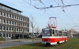 Der historische KT4D 219 282-8 in den rot/wei�en Originalfarben (Gro�-Berliner-Damm 30.10.2021)