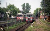 Die Triebwagen MBd1-133 Richtung Lisewo und  MBxd2-212 Richtung Malbork Ka�dowo in Nowy Dw�r Gda�ski (Tiegenhof) am 08. September 1992