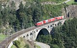 Ein SBB-Rettungszug auf der mittleren Meienreussbr�cke am 24.09.2016 : 16094Wassen